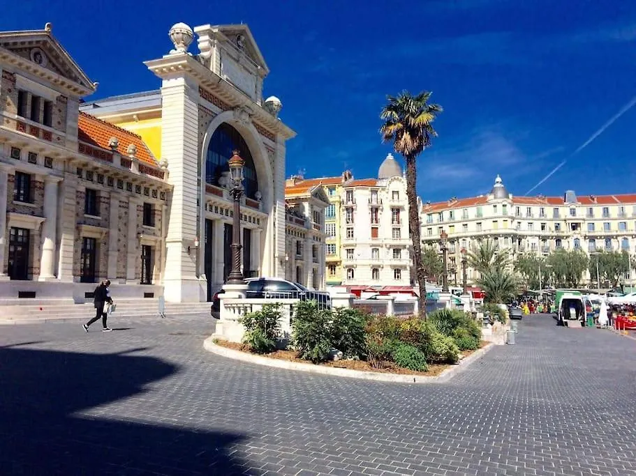 Ma Place Au Sud Nice 405 0*,